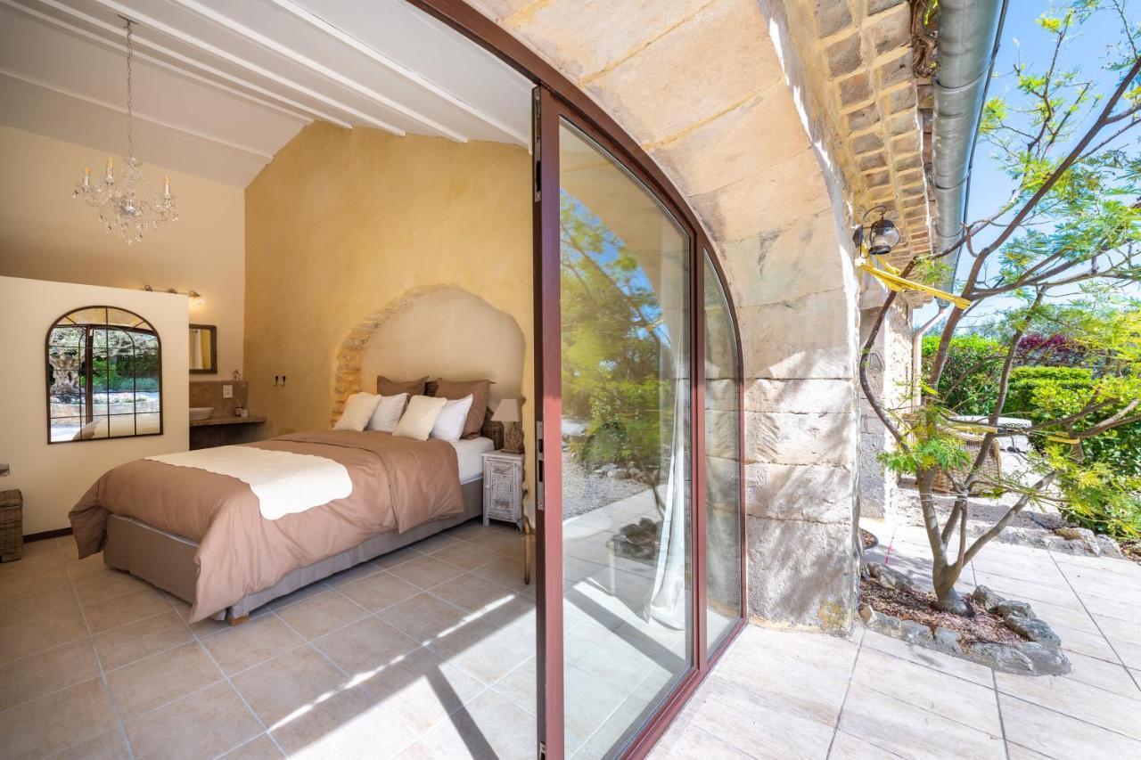 Maison D'Hotes Les Caroubiers Montsegur-sur-Lauzon Екстер'єр фото